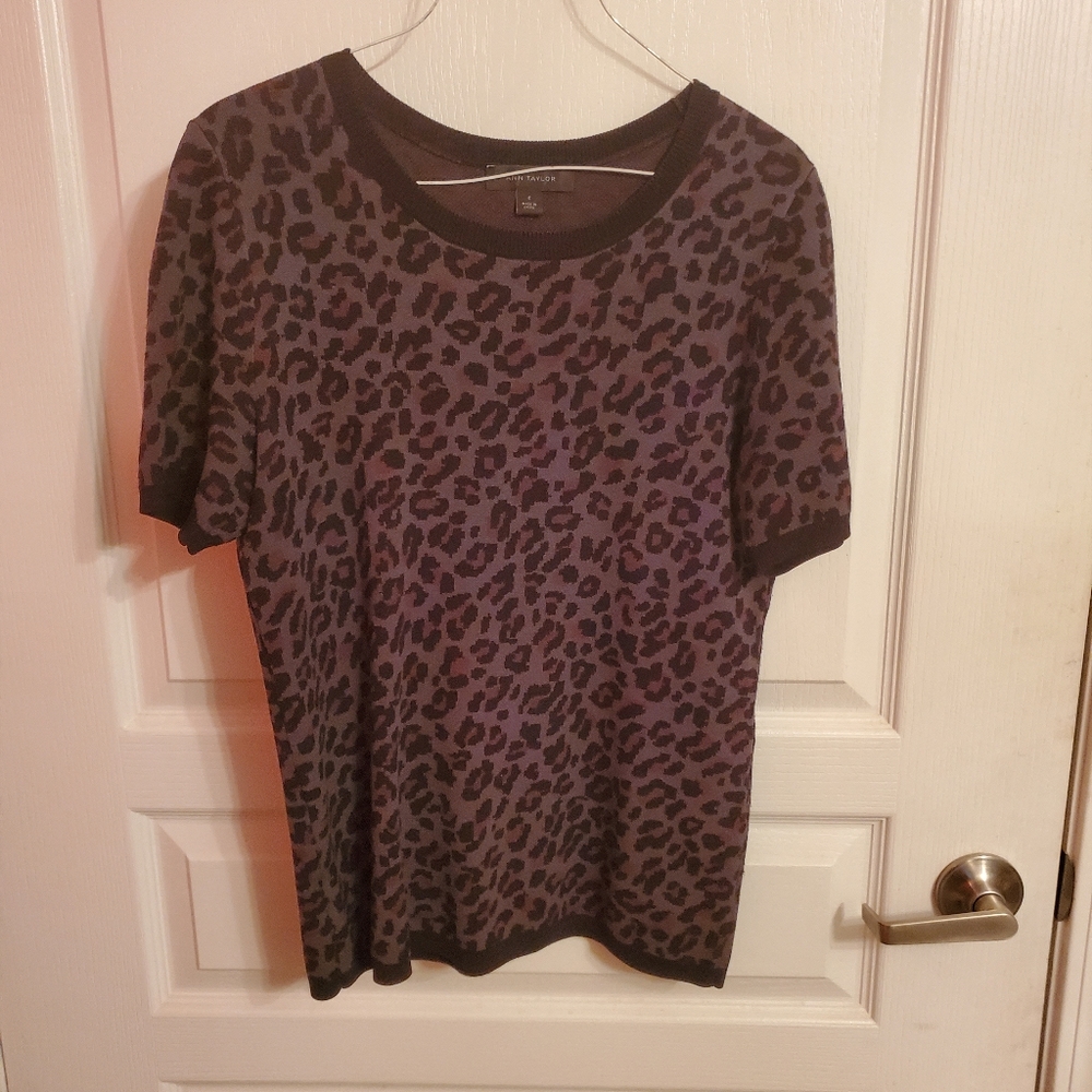 Ann Taylor Crewneck Sweater - Black, Gray & Brown Animal Print Size Small